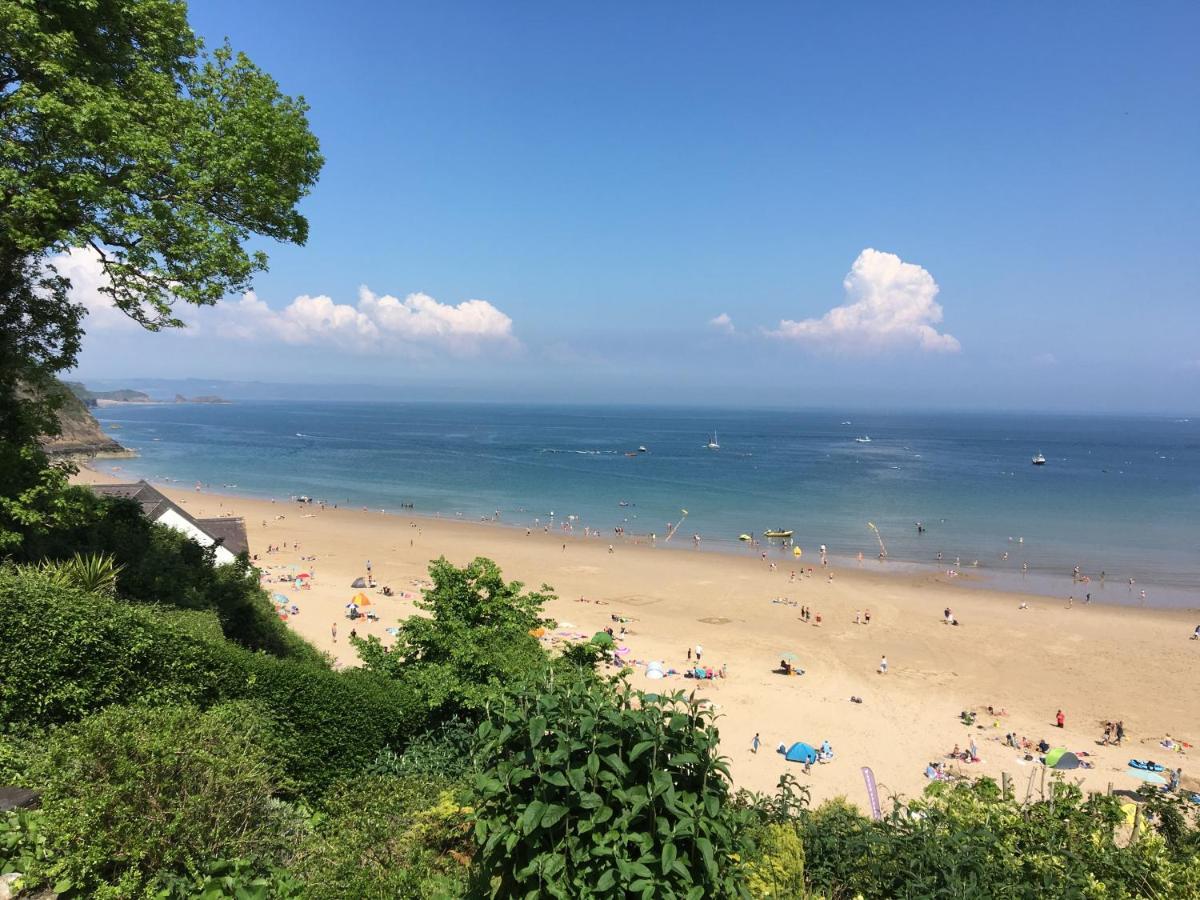 Newton'S Cradle Apartment Tenby Bagian luar foto